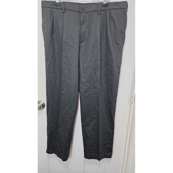 Dockers Other - NEW Dockers Signature Khaki‎ Pants Men's 42x32 Black Relaxed Fit Pleated Lux